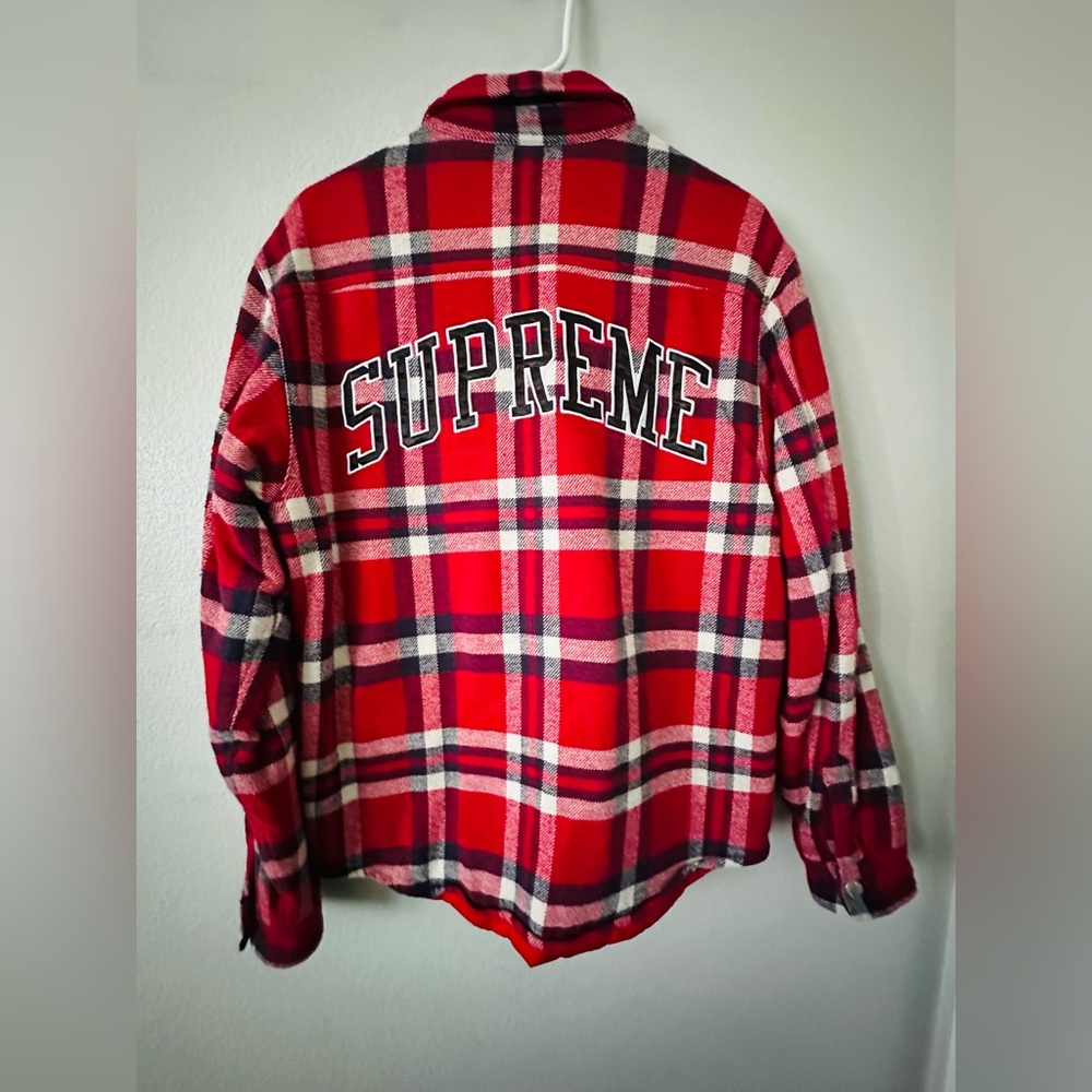 Supreme Arc Logo Quilted Flannel